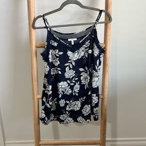 Maurice’s- Navy floral tank top - Size small